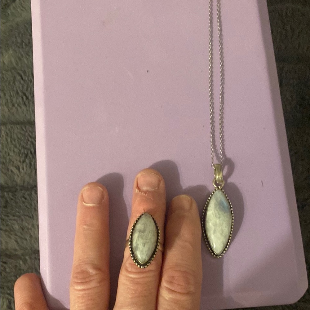 Elegant Silver Jewelry Set with Blue Stone